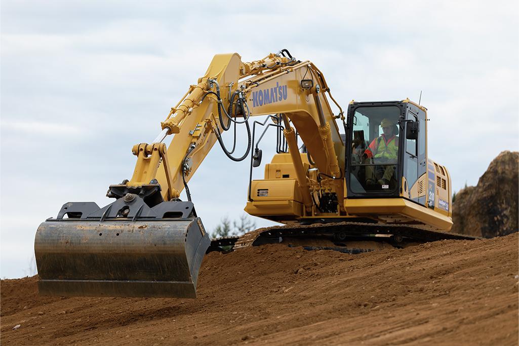 Komatsu PC210LCi-11 Specs | SMS Equipment